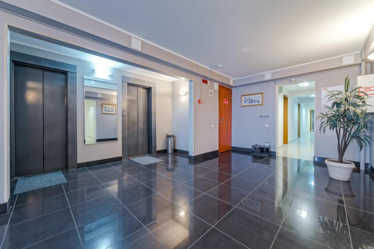Zvezda Hotel Minsk Bagian luar foto